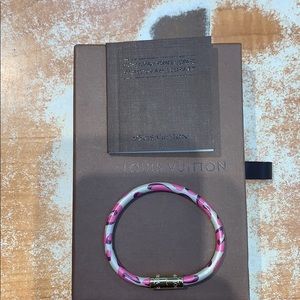Louis Vuitton Jewelry - Louis Vuitton monogram leopard “keep” bracelet Louis Vuitton Jewelry - Louis Vuitton monogram leopard “keep” bracelet